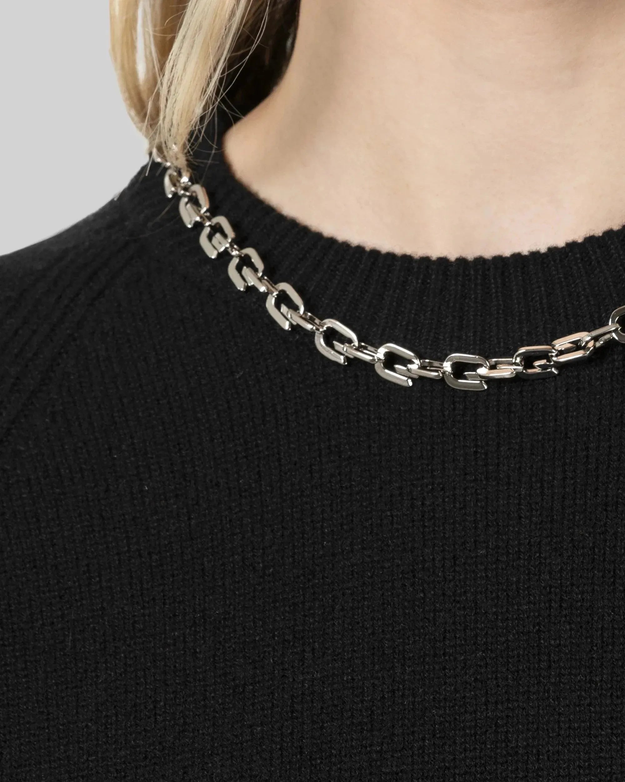 Cashmere Crewneck Sweater With Chain - DIHSAN