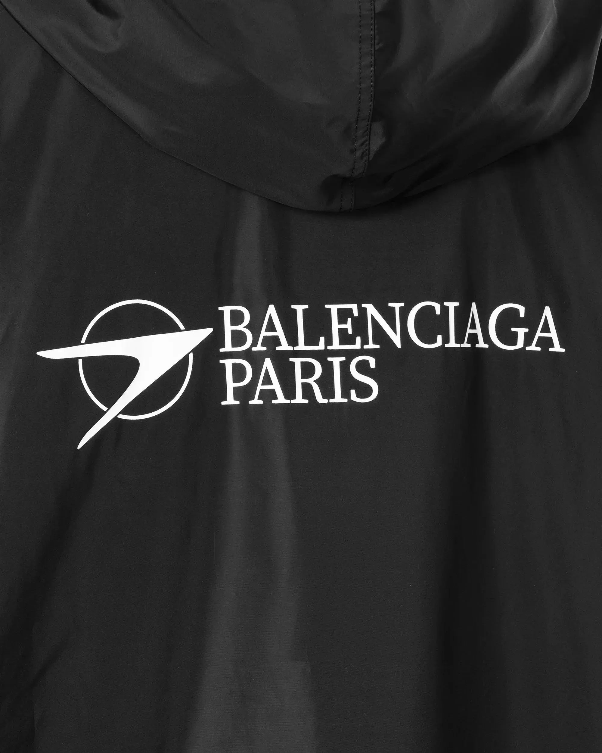 Hooded Raincoat - DIHSAN