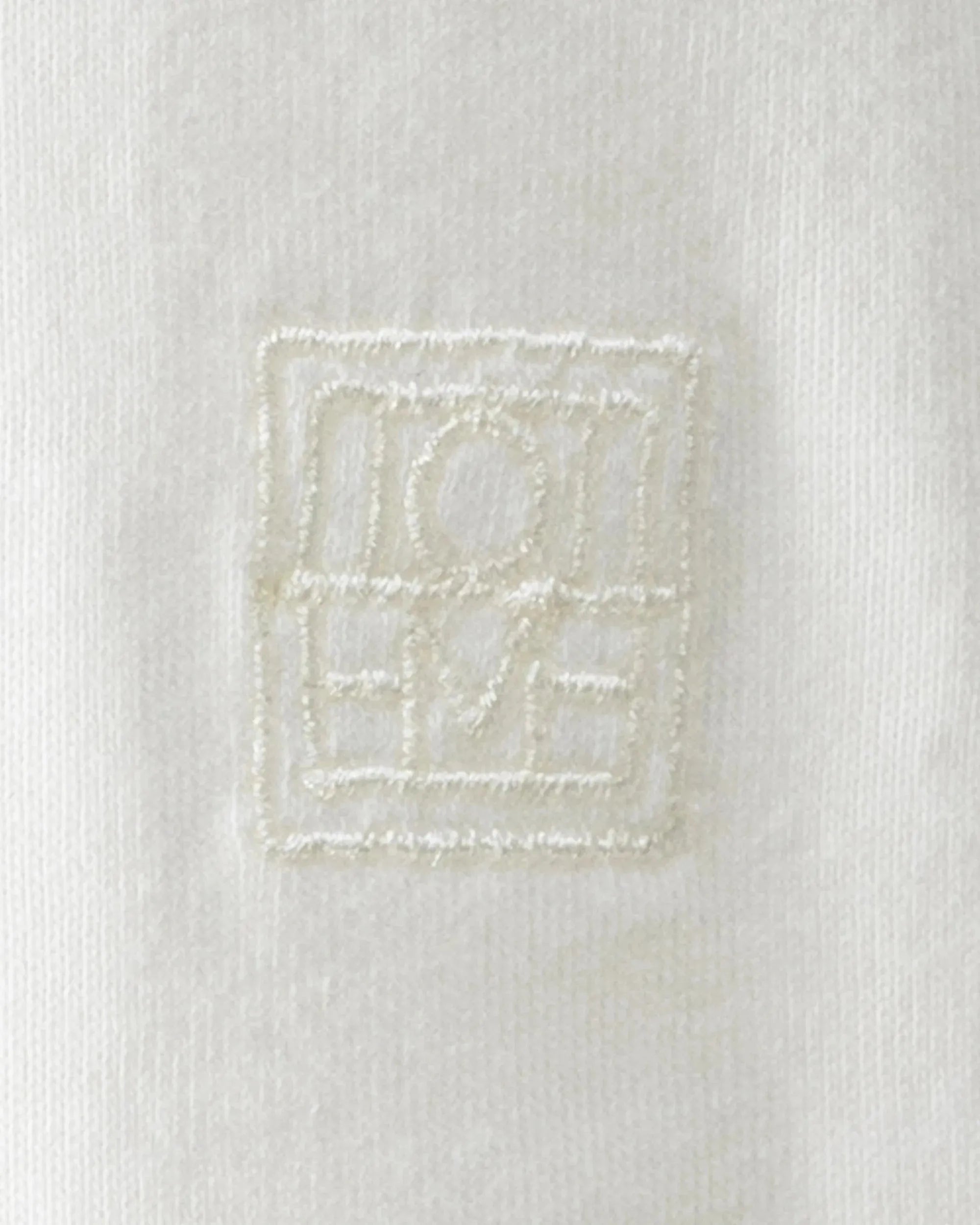 Curved Seam T-shirt - DIHSAN