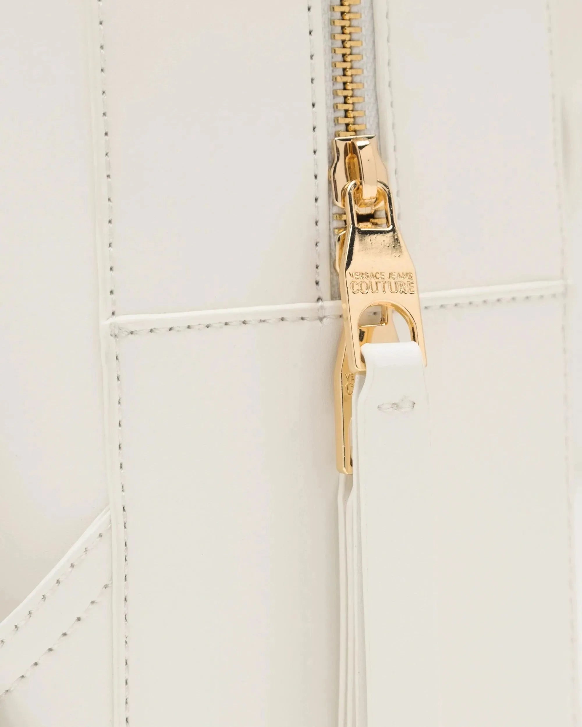 Garland Backpack - DIHSAN