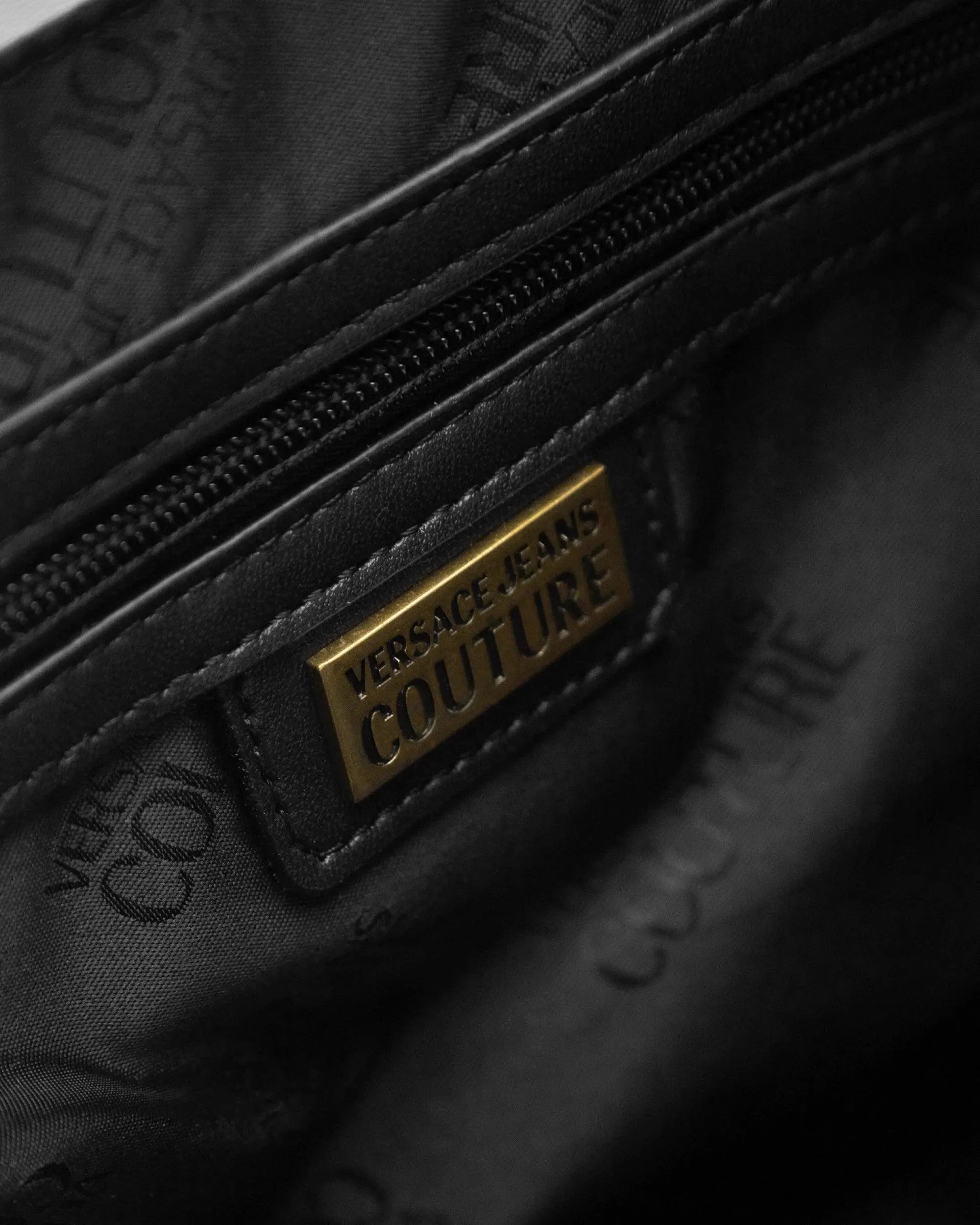 Quilted Medium Backpack - DIHSAN