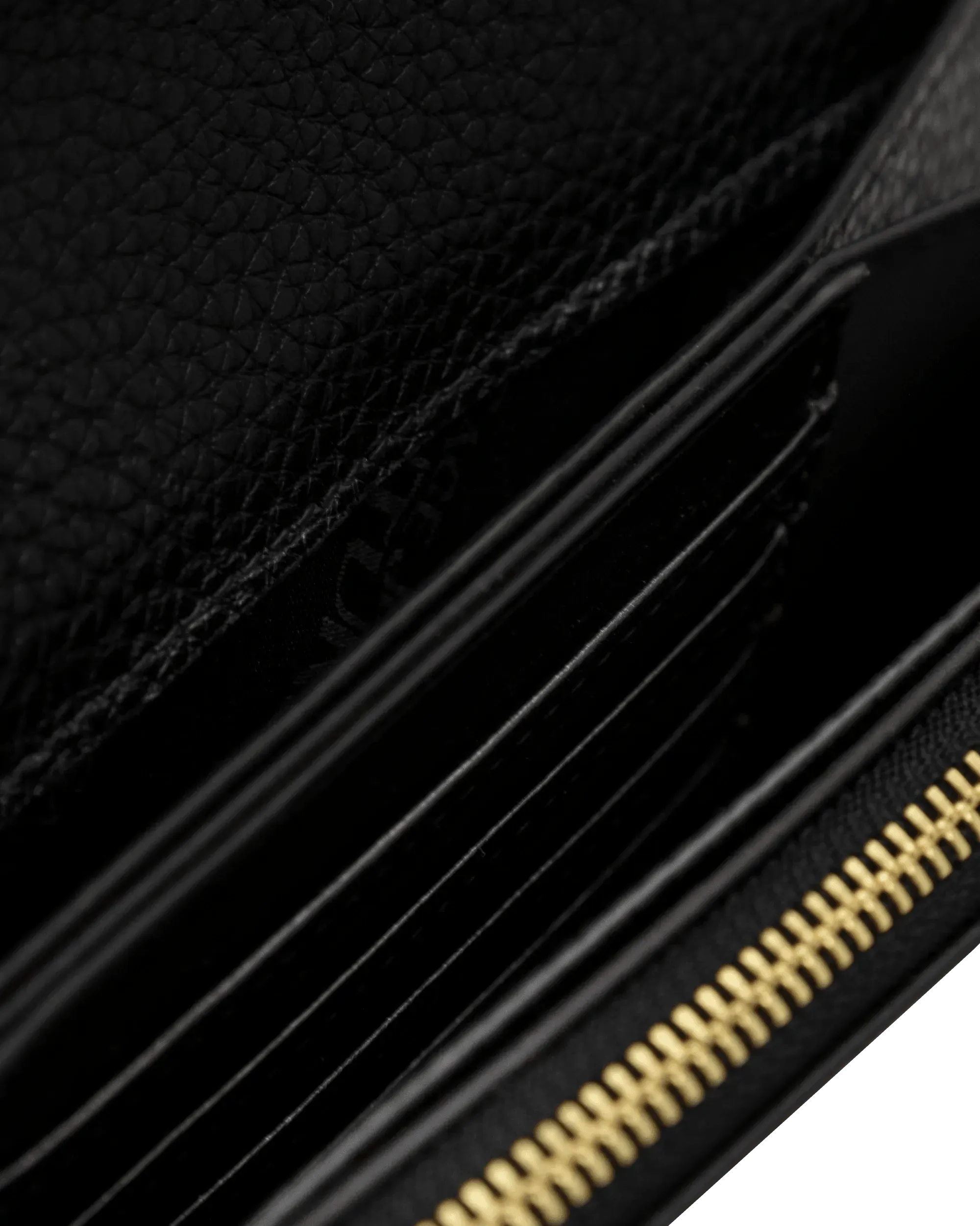Couture Chain Wallet - DIHSAN
