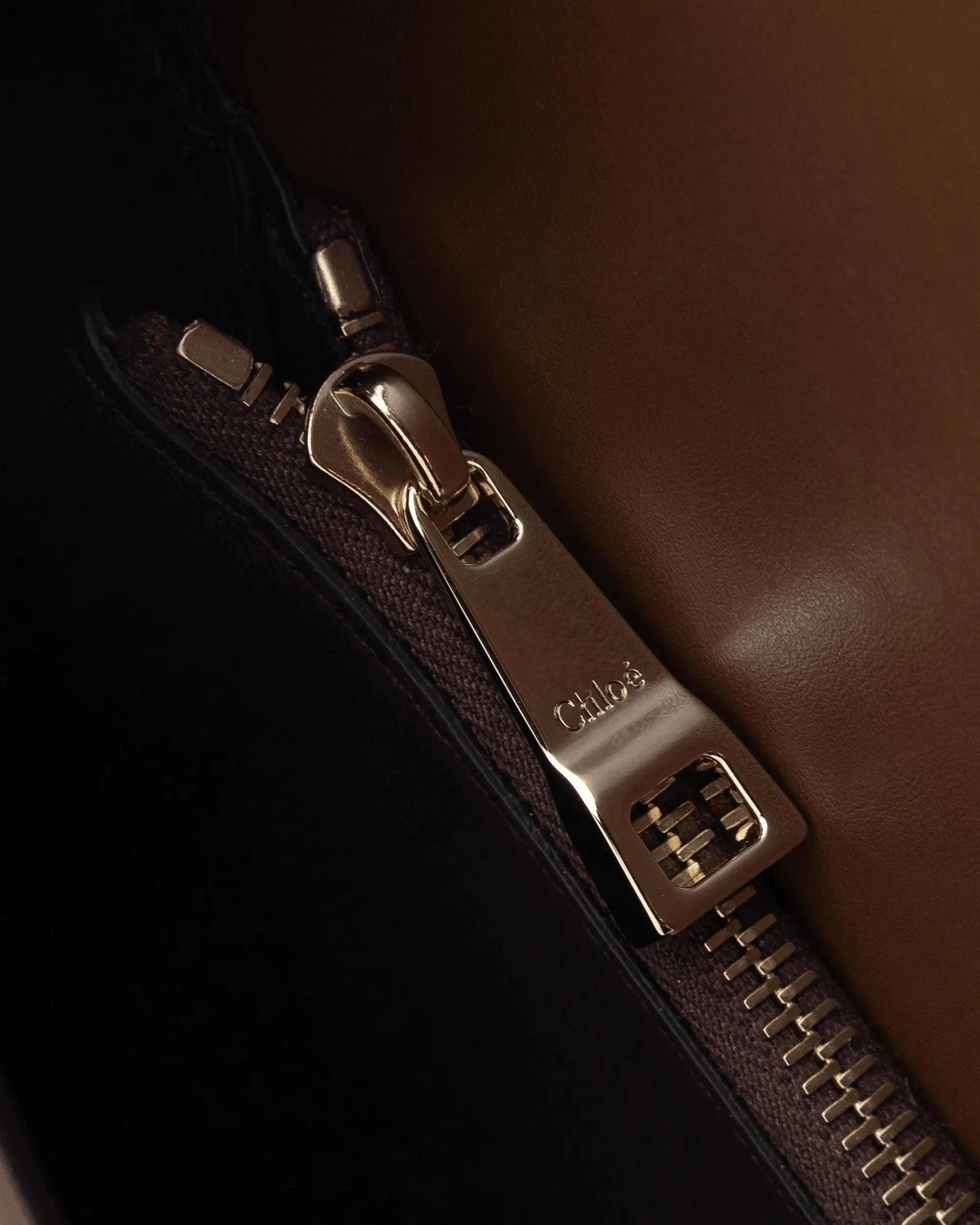 Arlene Leather Small Crossbody Bag - DIHSAN