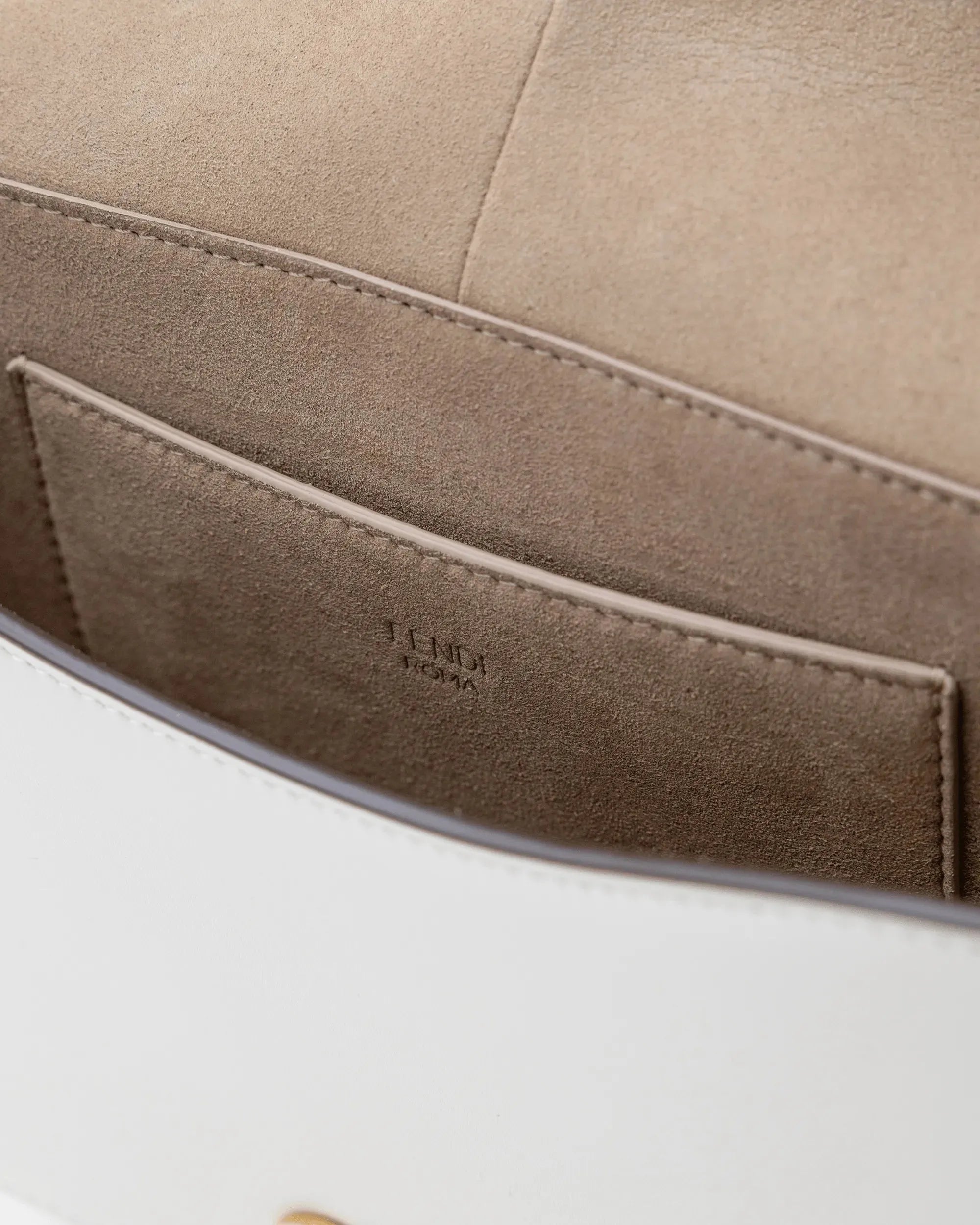 C'Mon Medium Leather Handbag - DIHSAN