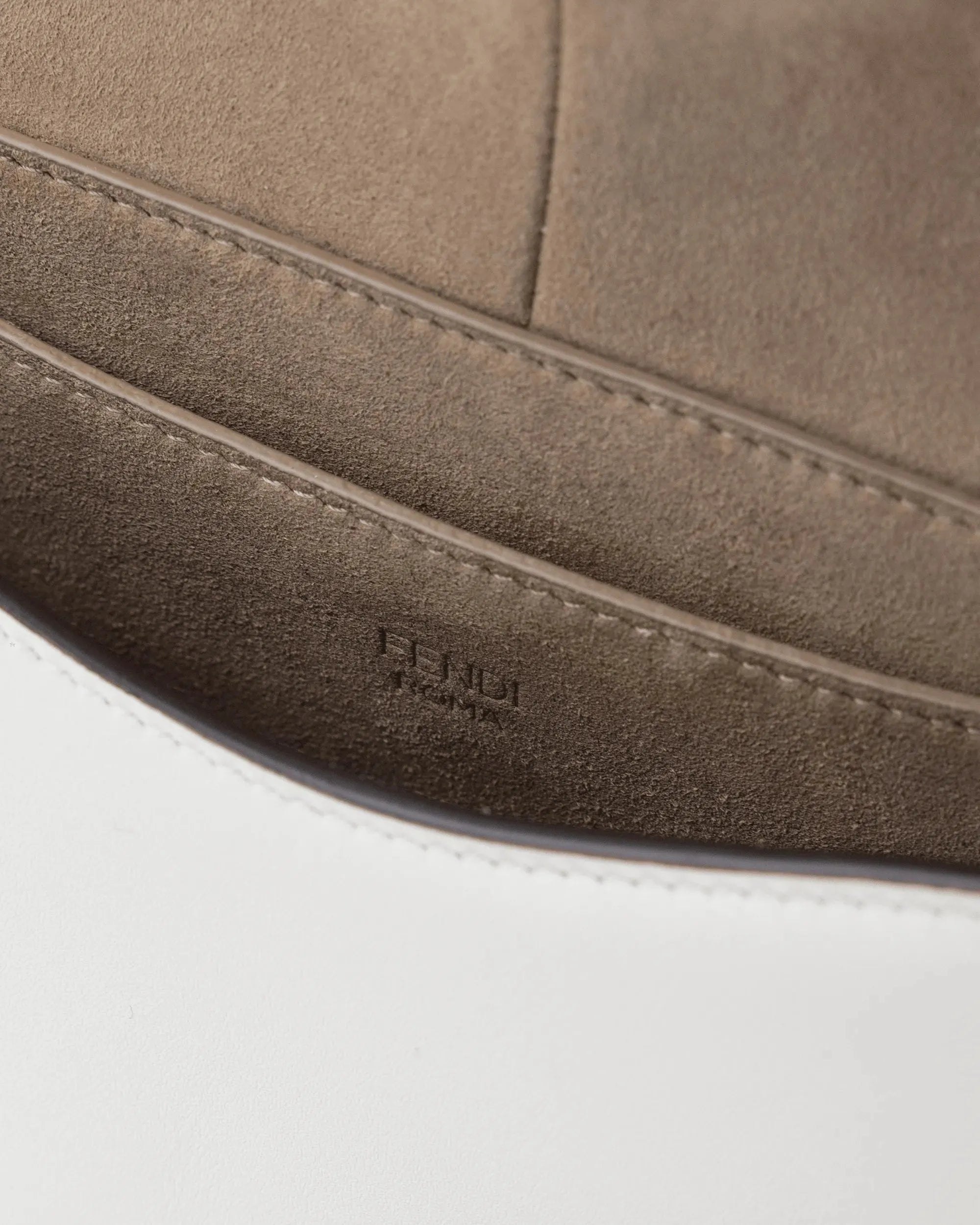 C'Mon Small Leather Handbag - DIHSAN