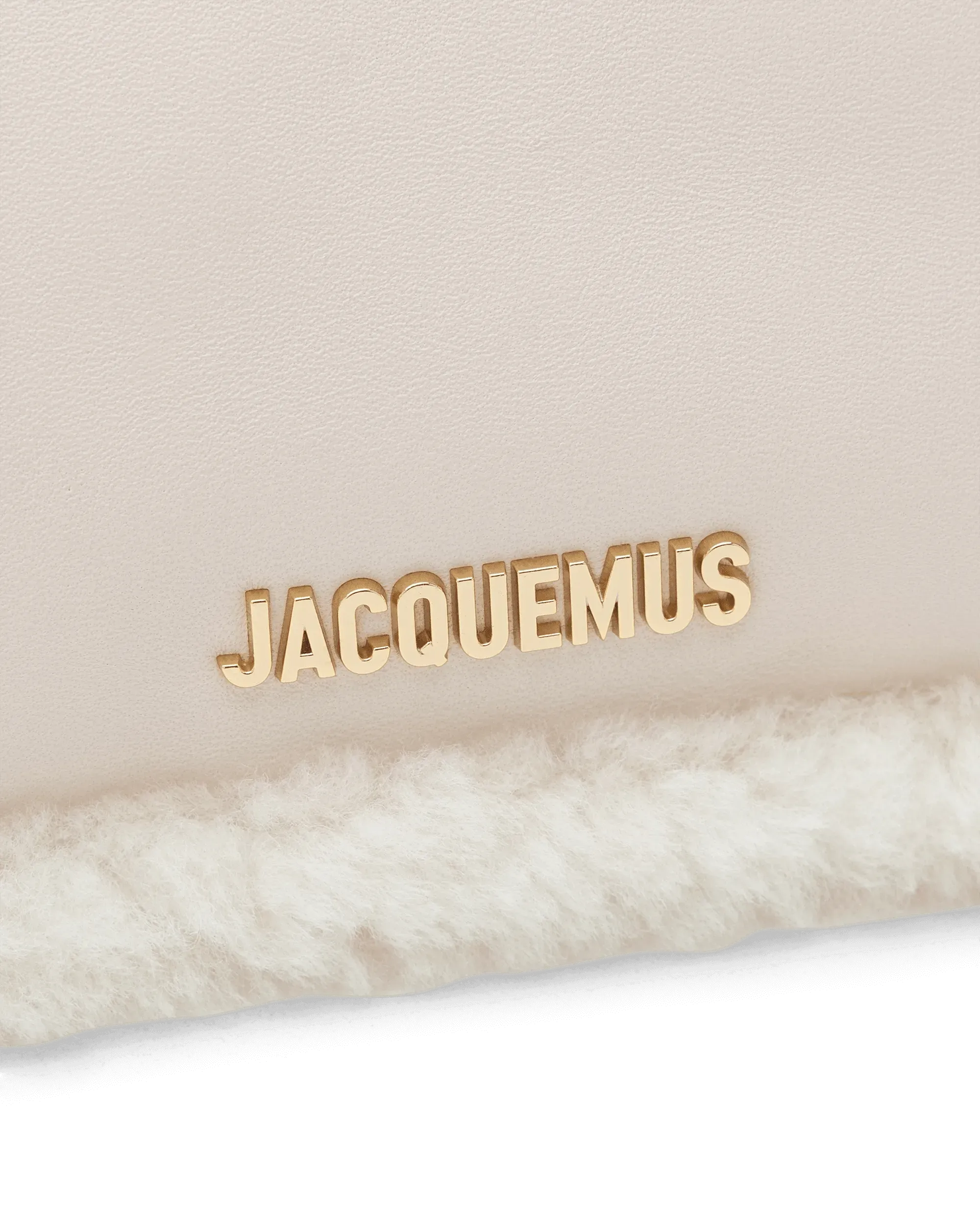 Le Bisou Doux Shoulder Bag - DIHSAN