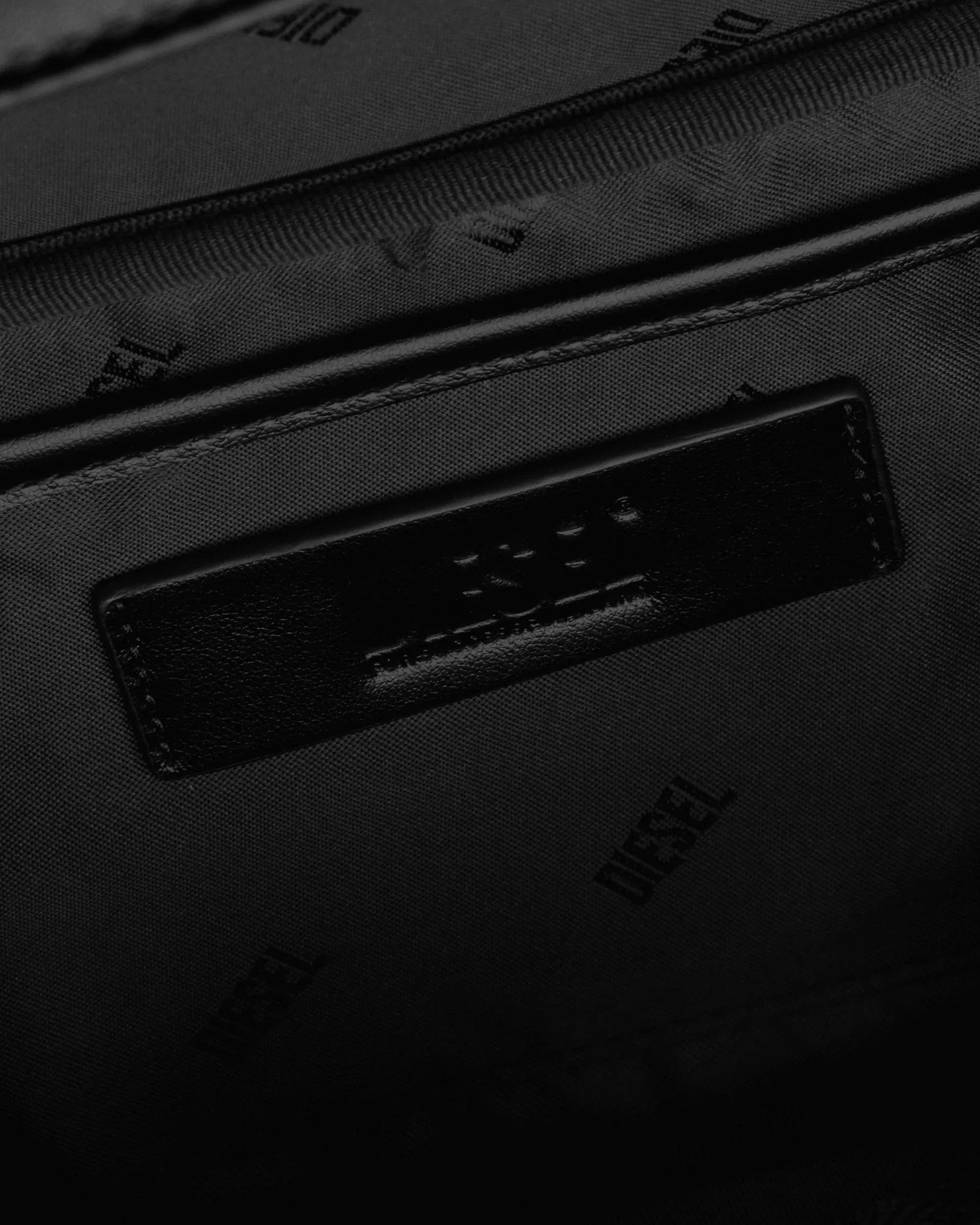 Holi-D Belt Bag M - DIHSAN