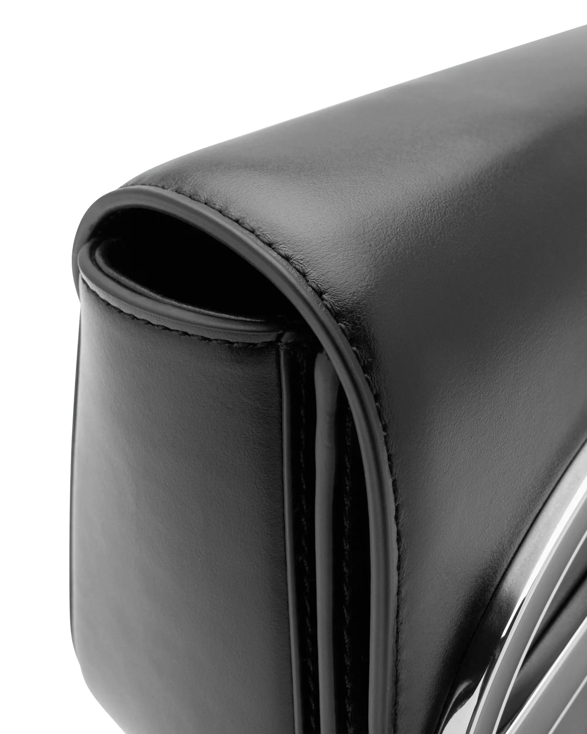 1DR M-Iconic Leather Medium Shoulder Bag - DIHSAN