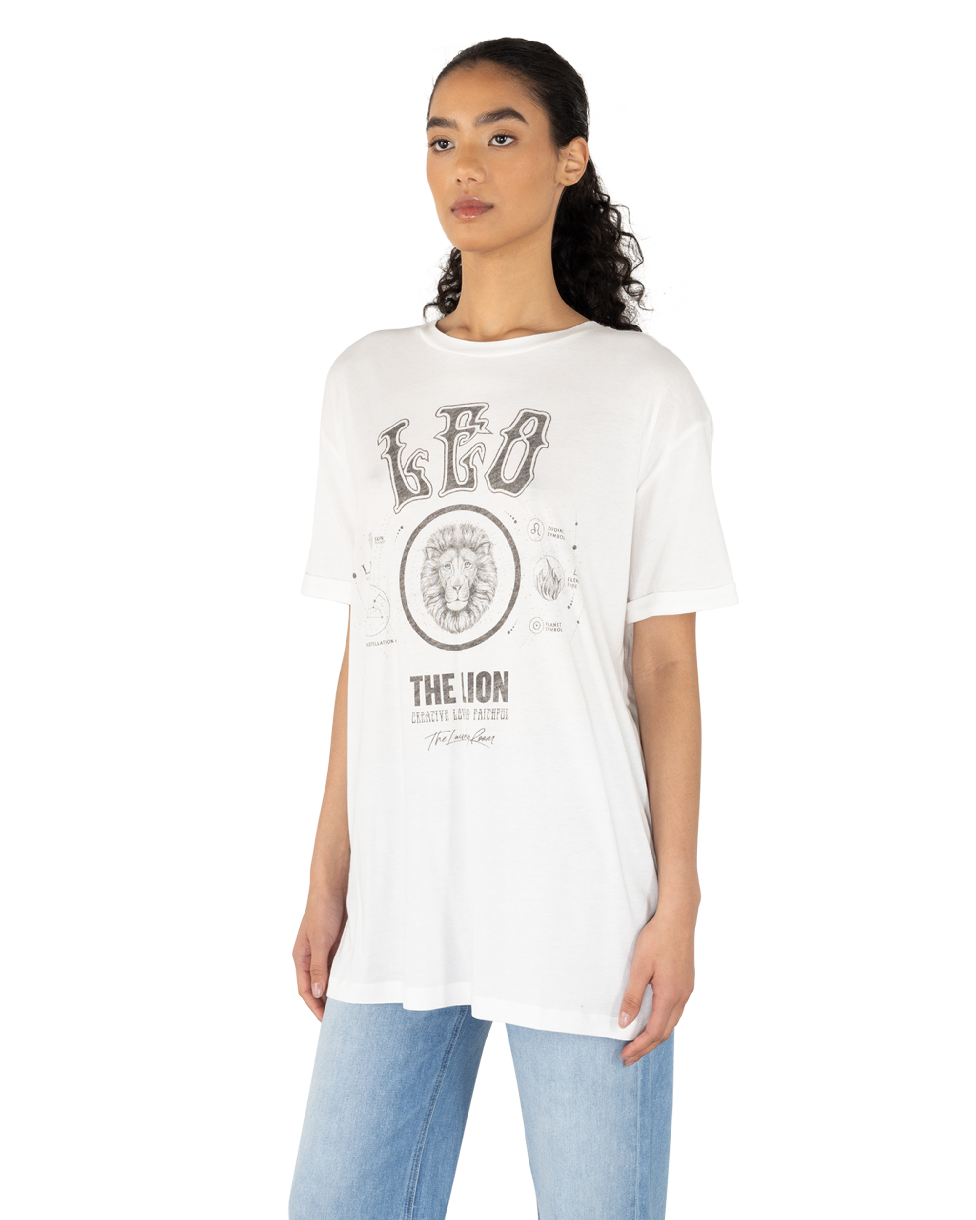 Leo Oversized T-shirt