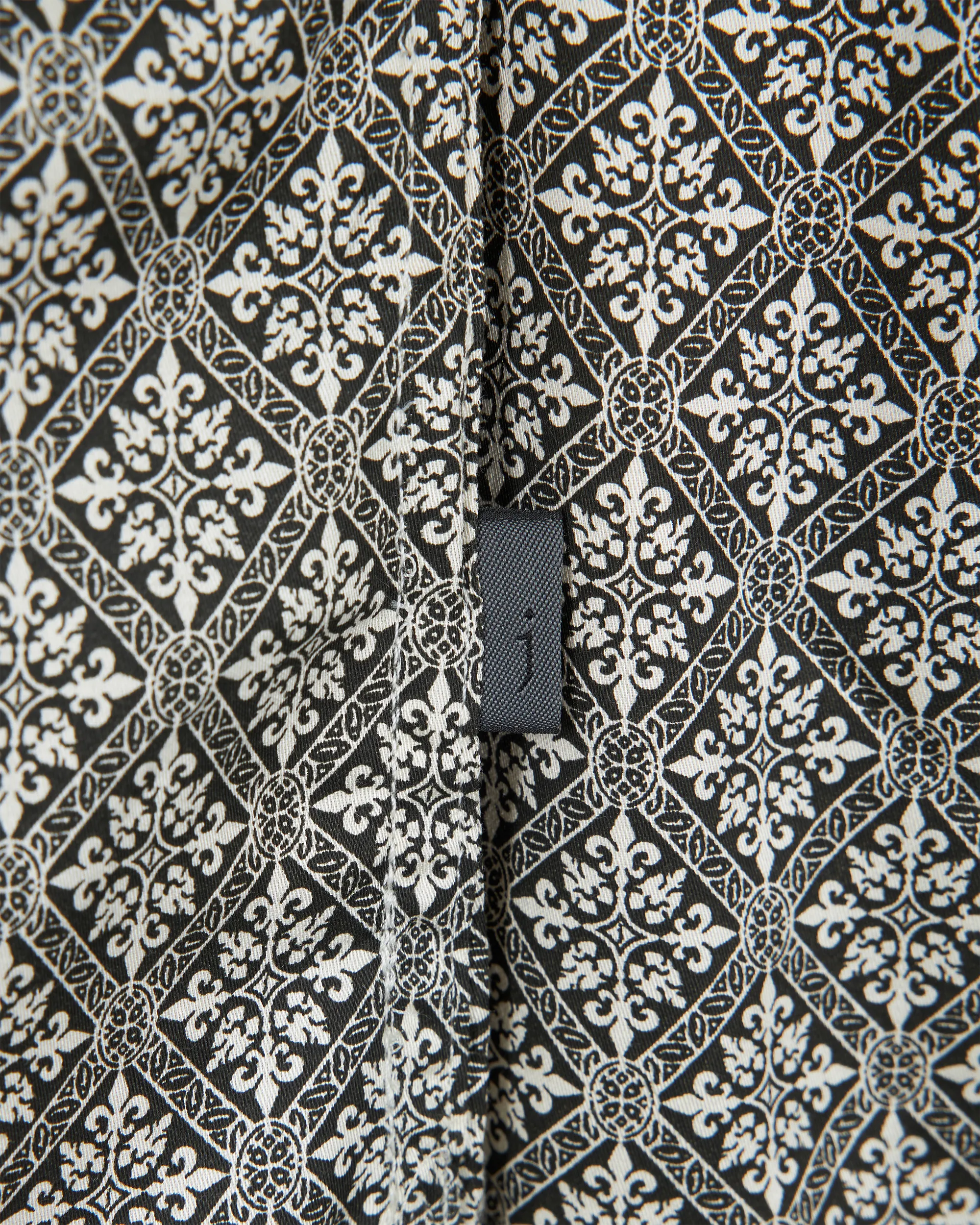 Rodney Foulard Printed Long Sleeve Shirt - DIHSAN