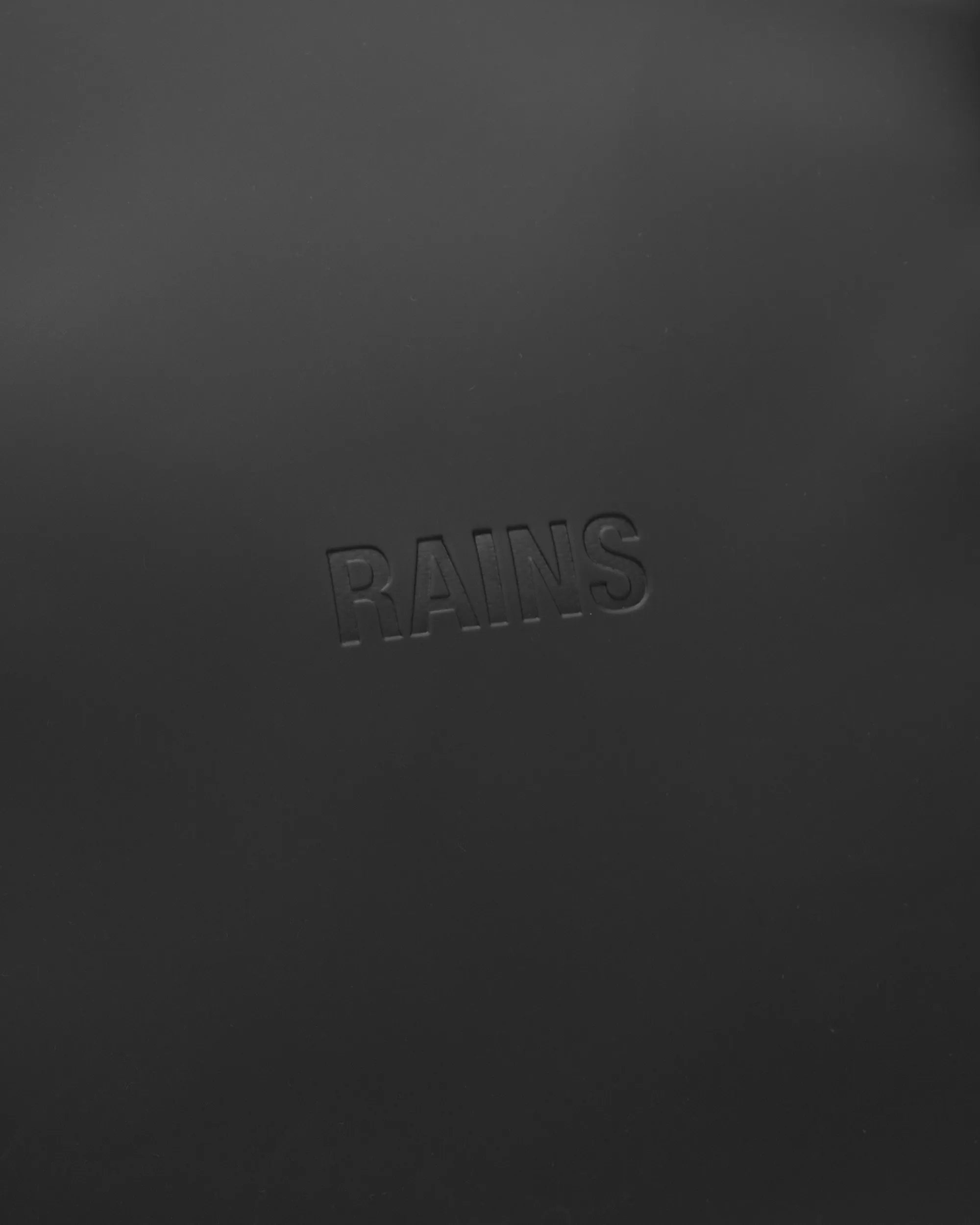 Black Polyester Hilo Weekend Bag W3 by Rains | DIHSAN