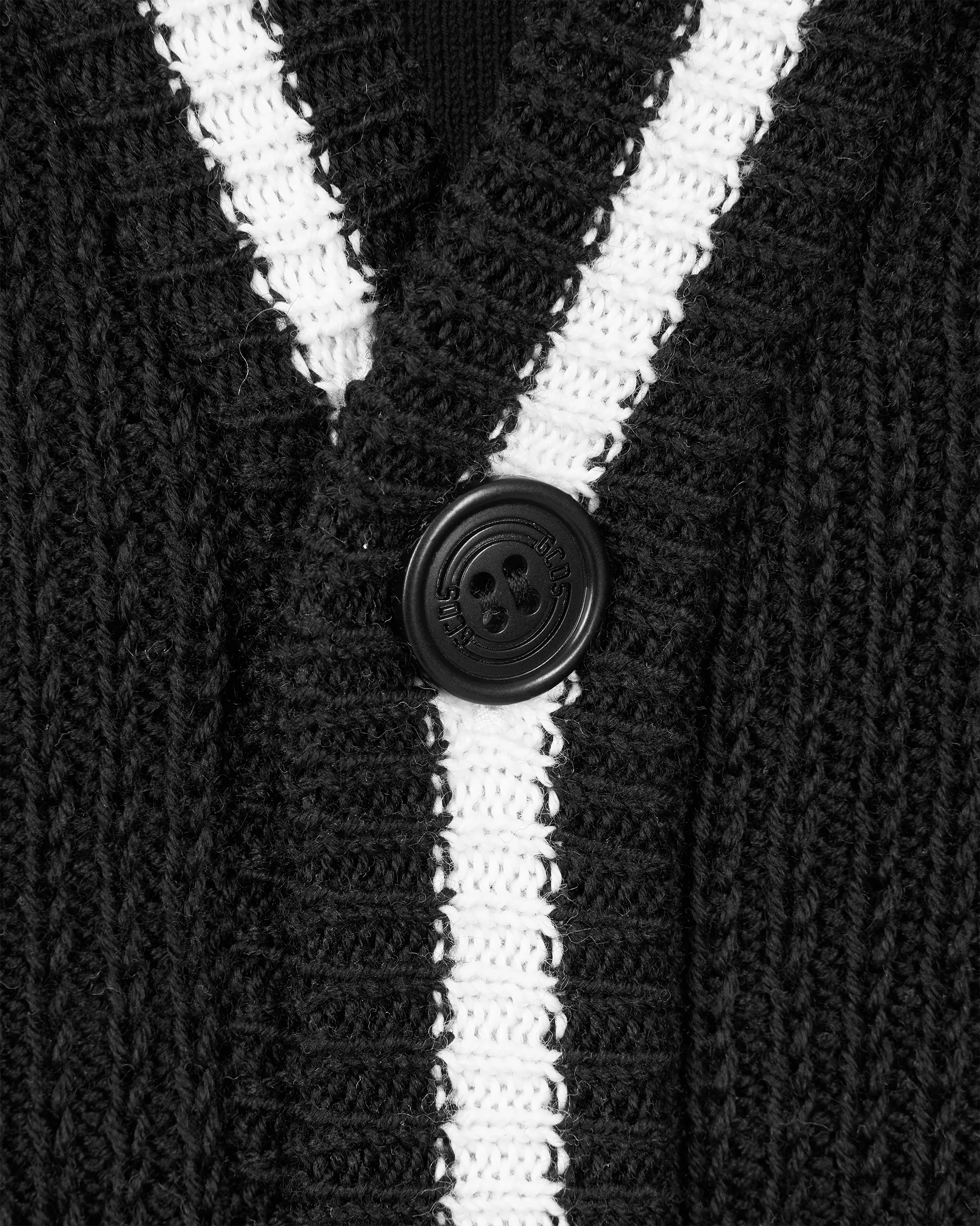 Low Brand Logo Cardigan - DIHSAN