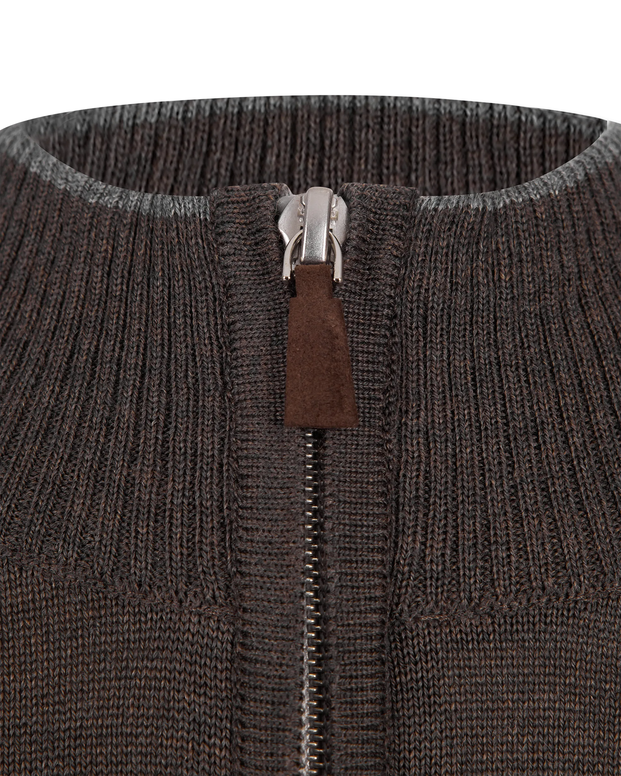 Light Gauge High Neck Quarter-Zip Sweater - DIHSAN