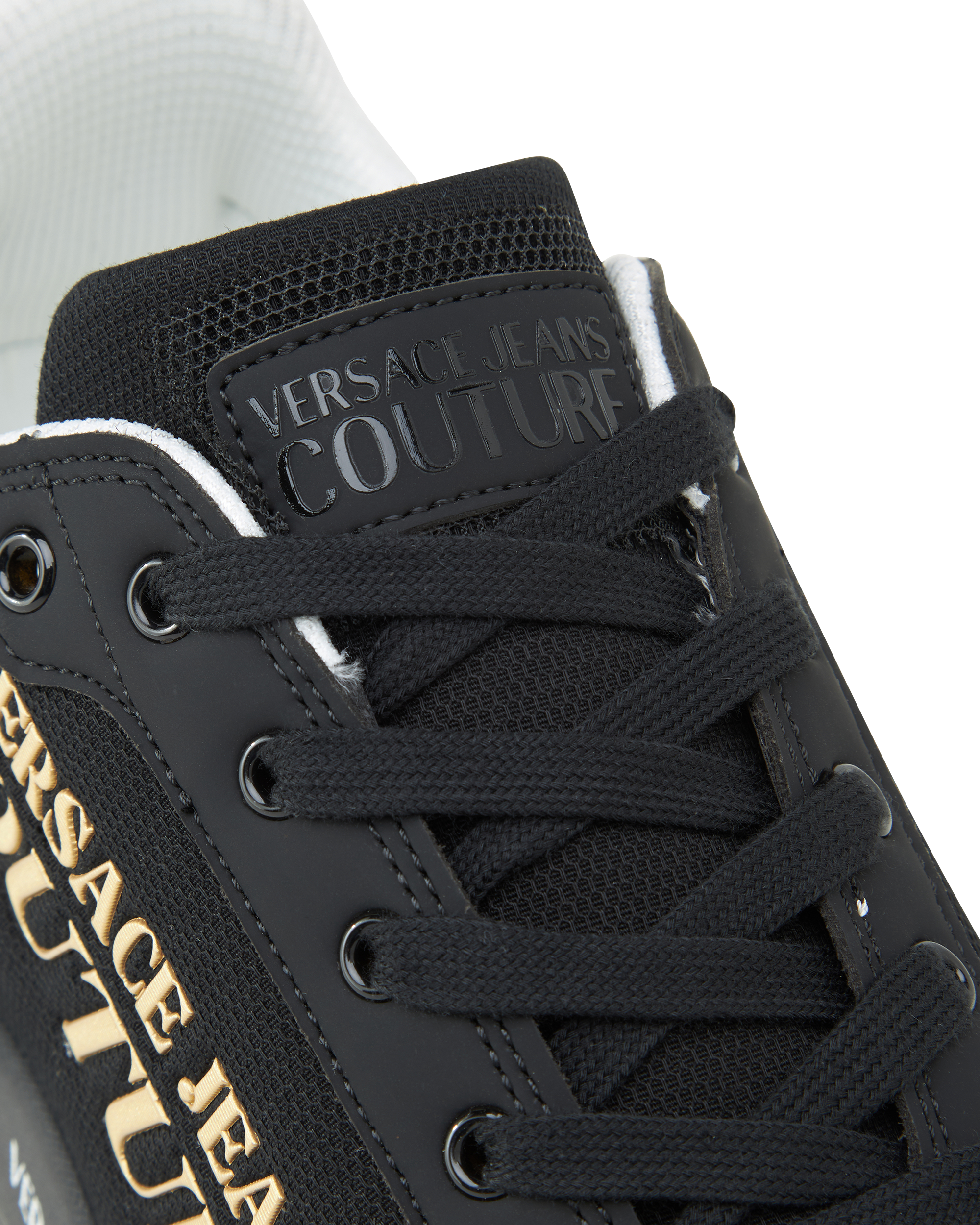 Logo Dynamic Sneakers