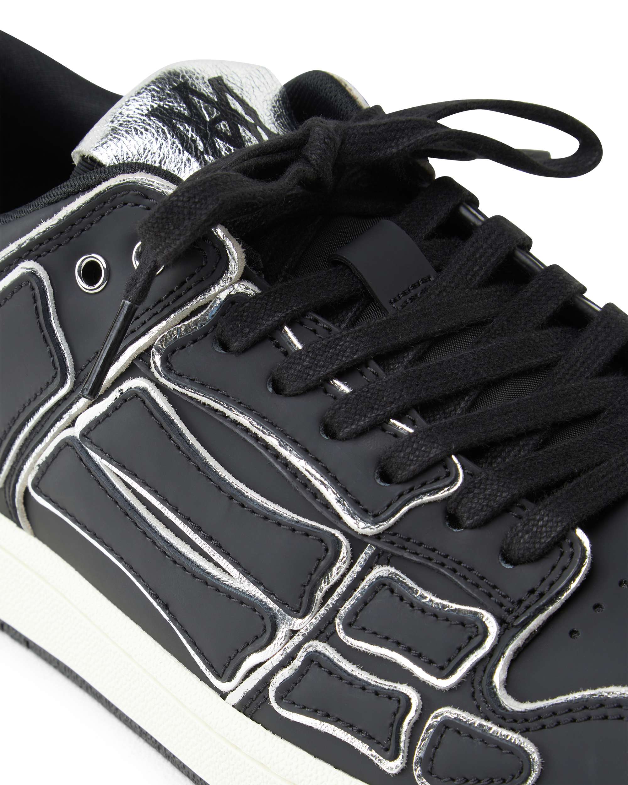 Skel Low Top Sneaker