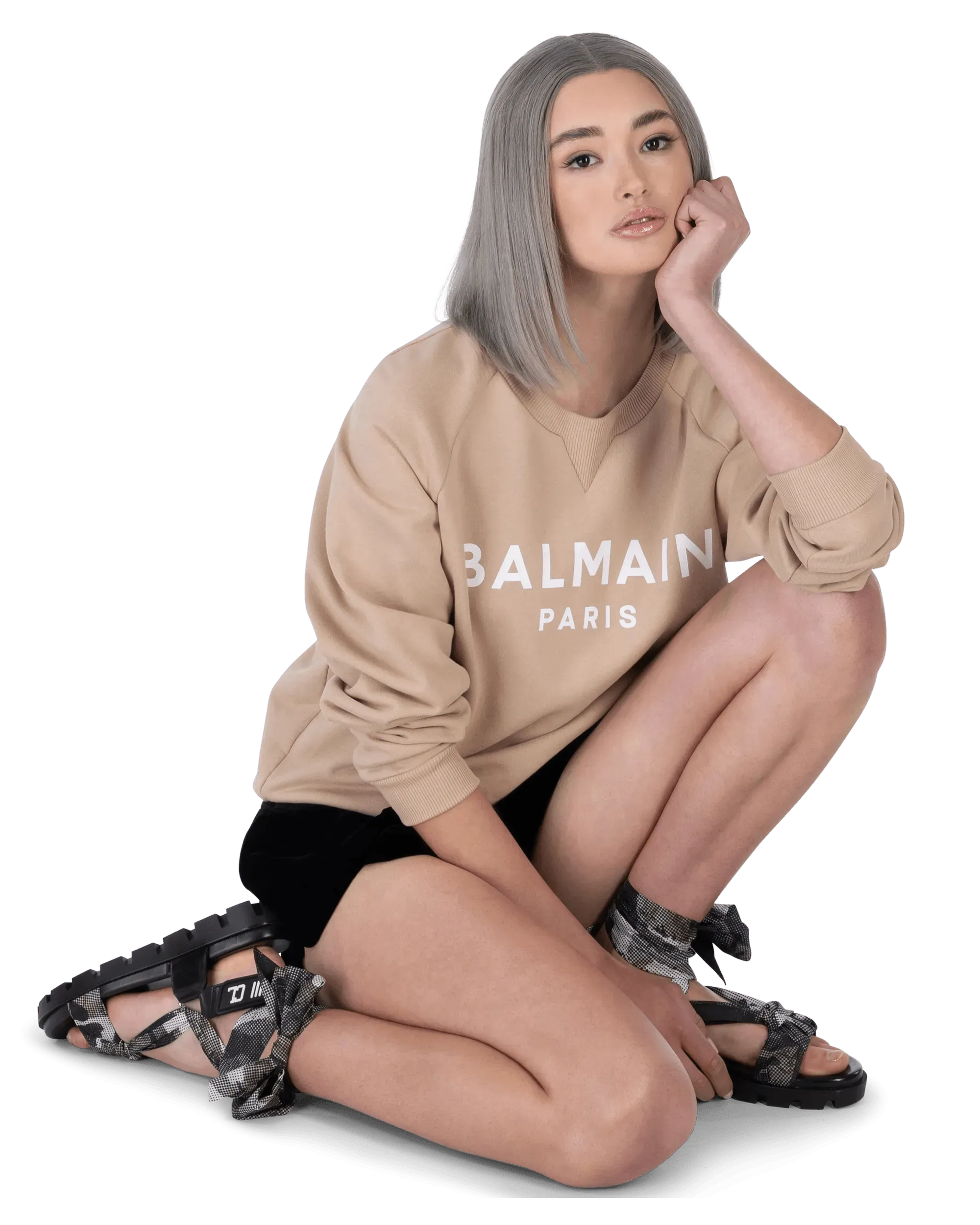 Embroidered Velvet Short Shorts