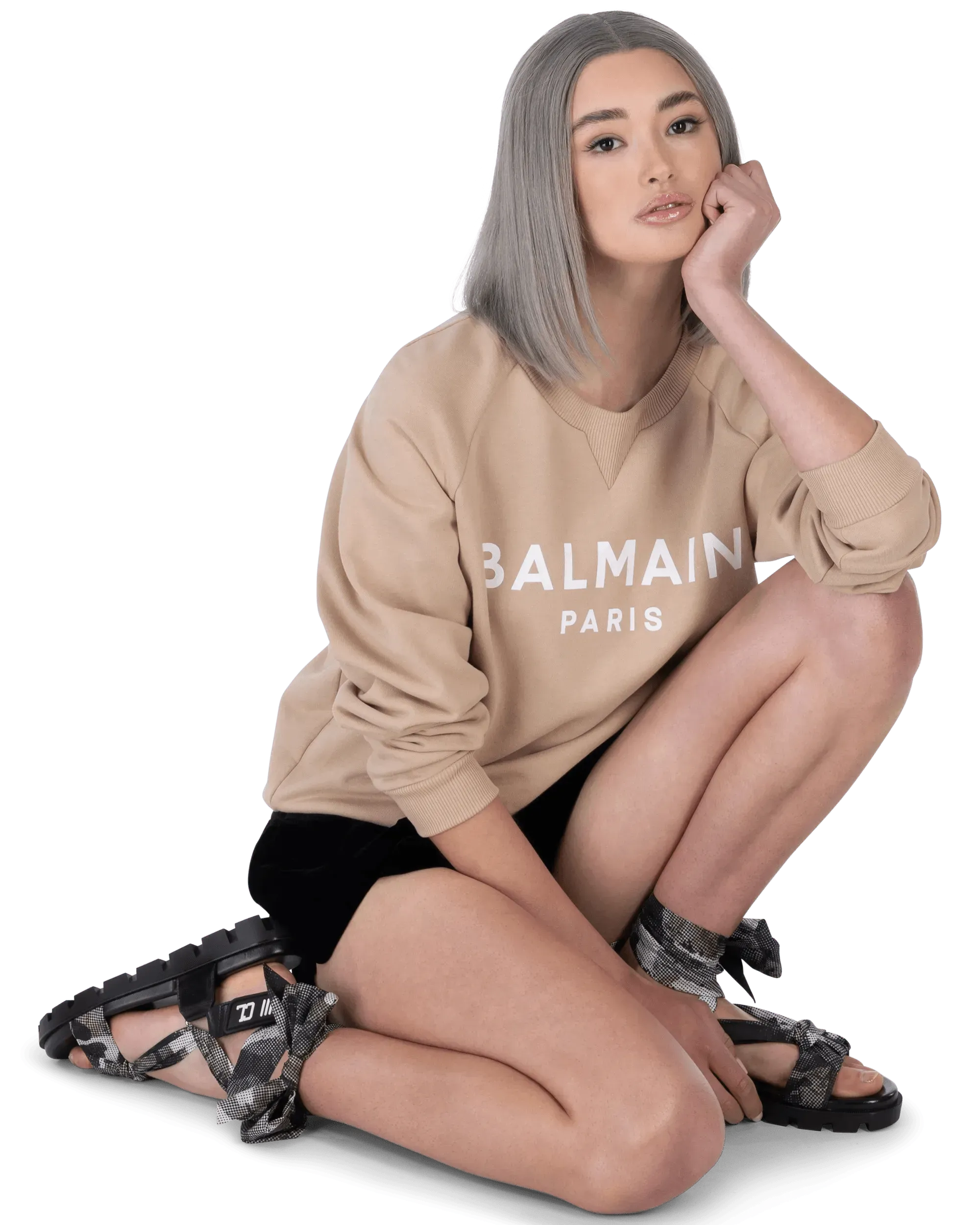 Embroidered Velvet Short Shorts - DIHSAN
