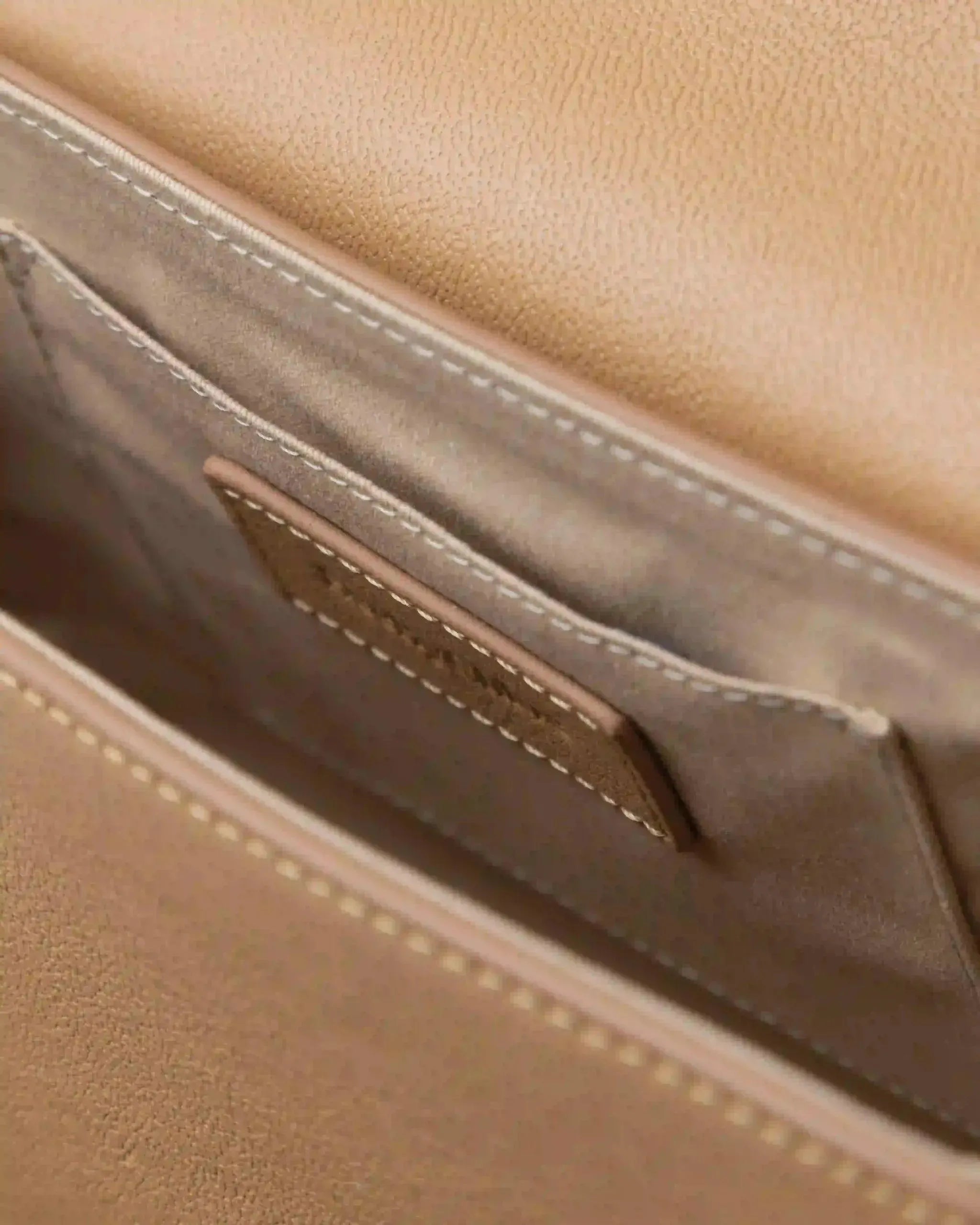 Mara Crossbody Bag - DIHSAN