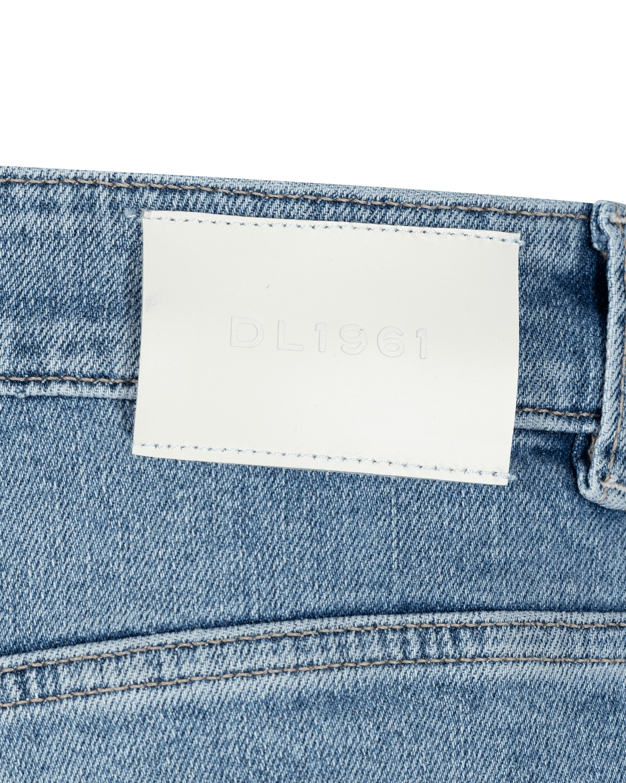 Theo Relaxed Tapered Jeans - DIHSAN