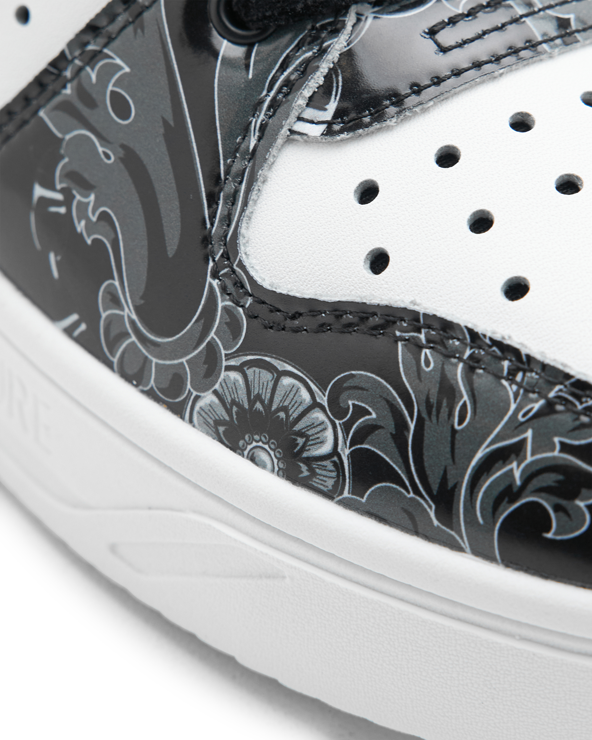 Baroccoflage-Printed Sneakers