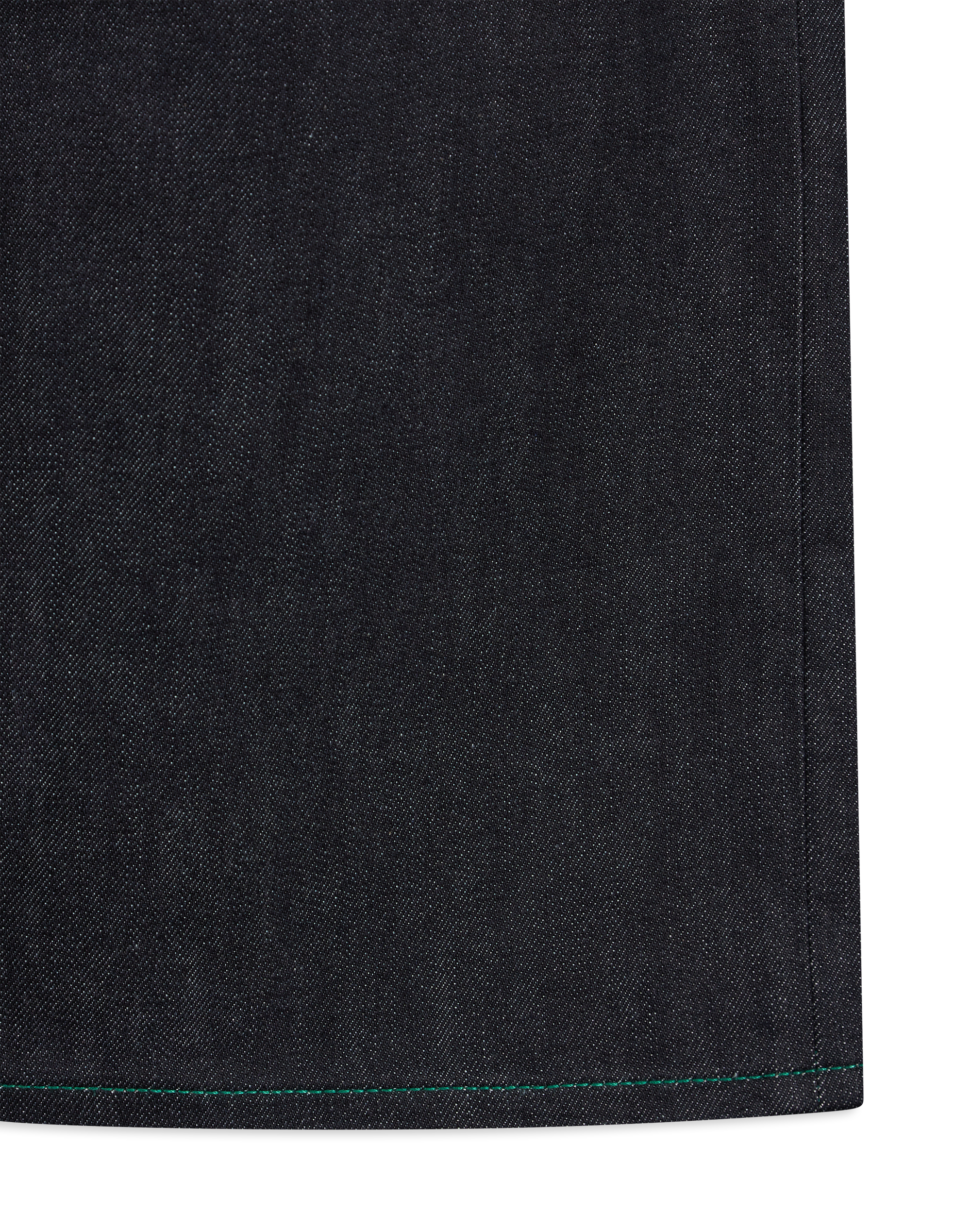 P018 Raw Baggy Jean