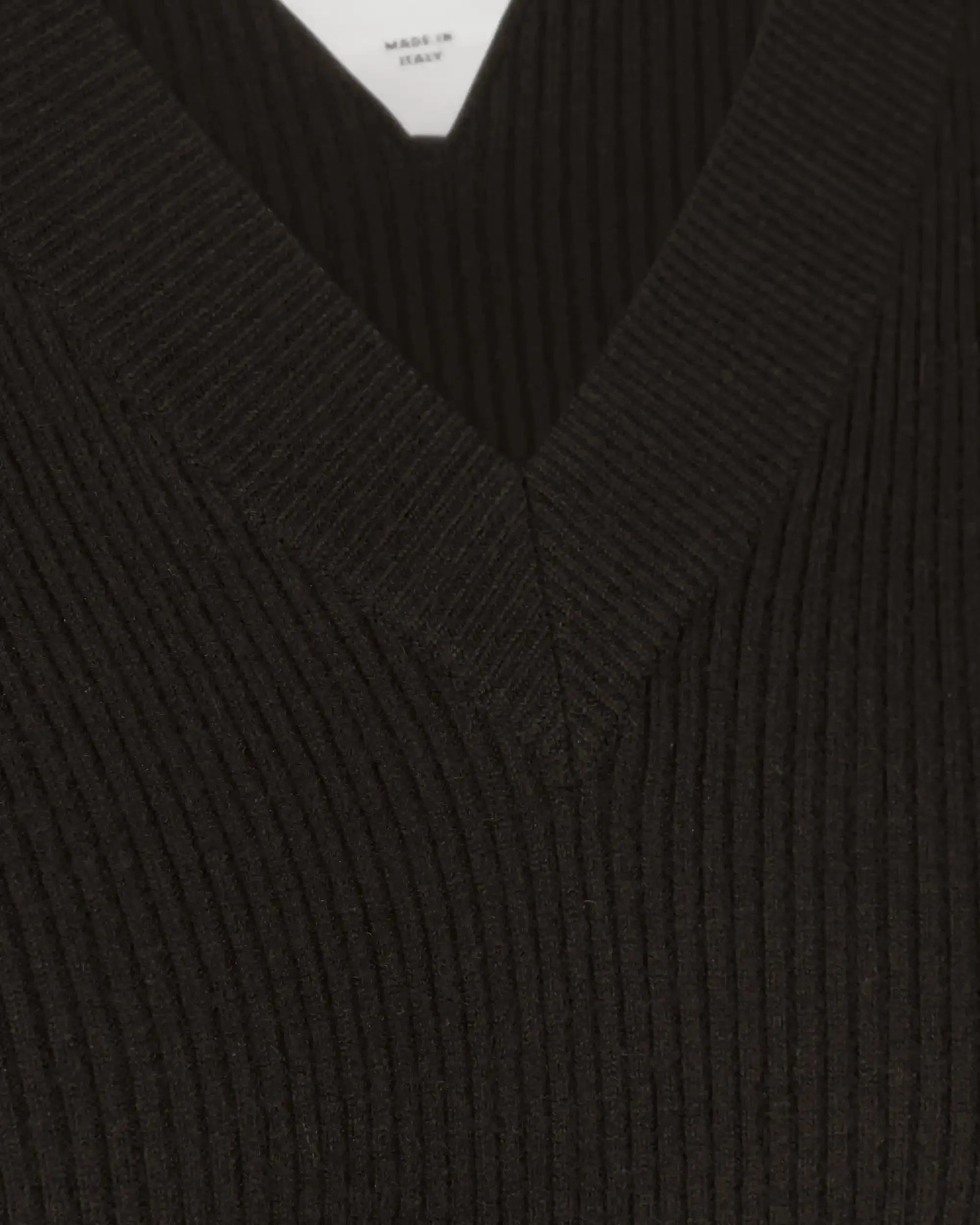 Lightweight Wool Ribbed V-Neck Sweater - DIHSAN