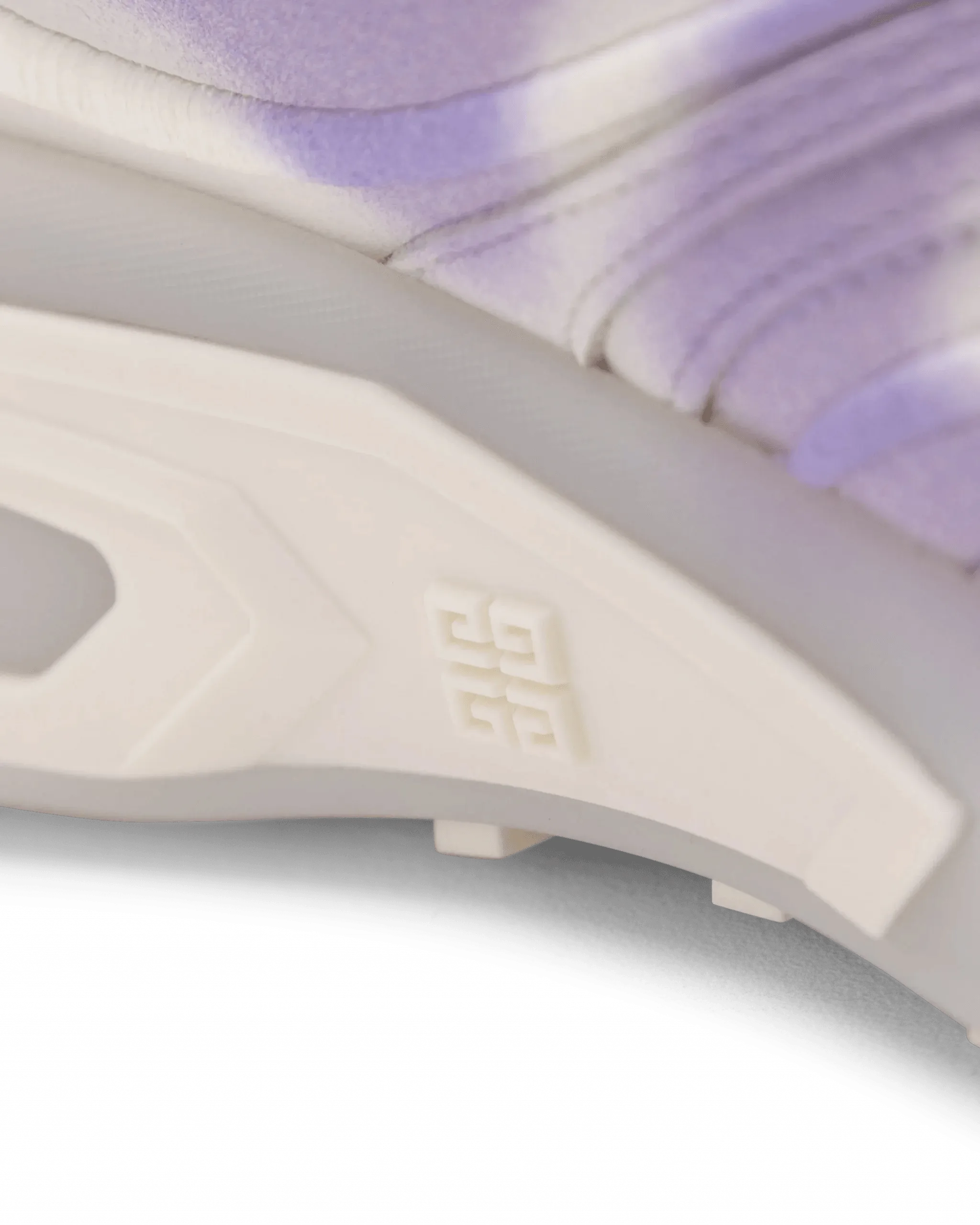 Giv 1 Tagged Logo Sneakers